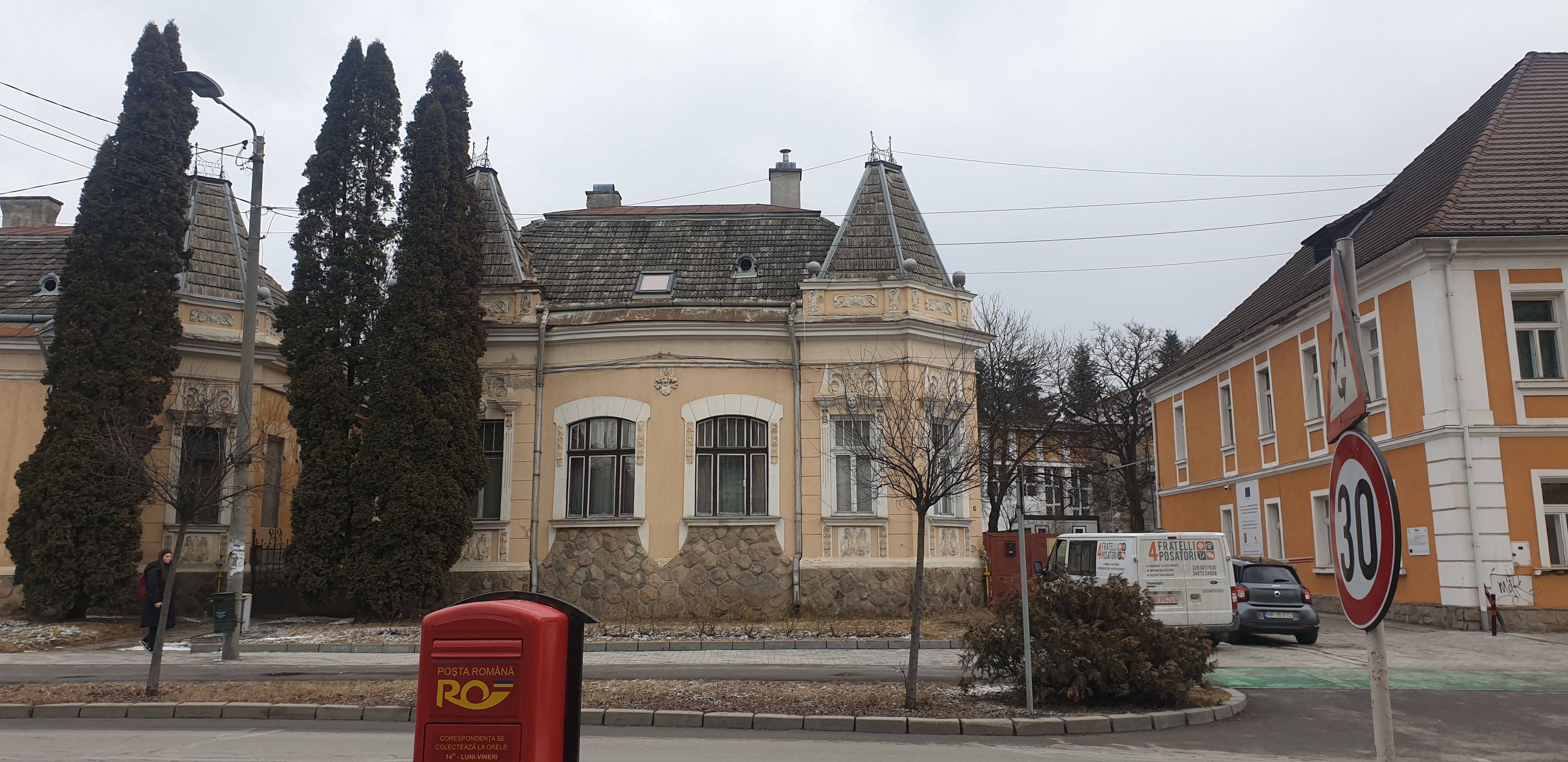 X 09 Csiszer Haz Hr Ii M B 12733